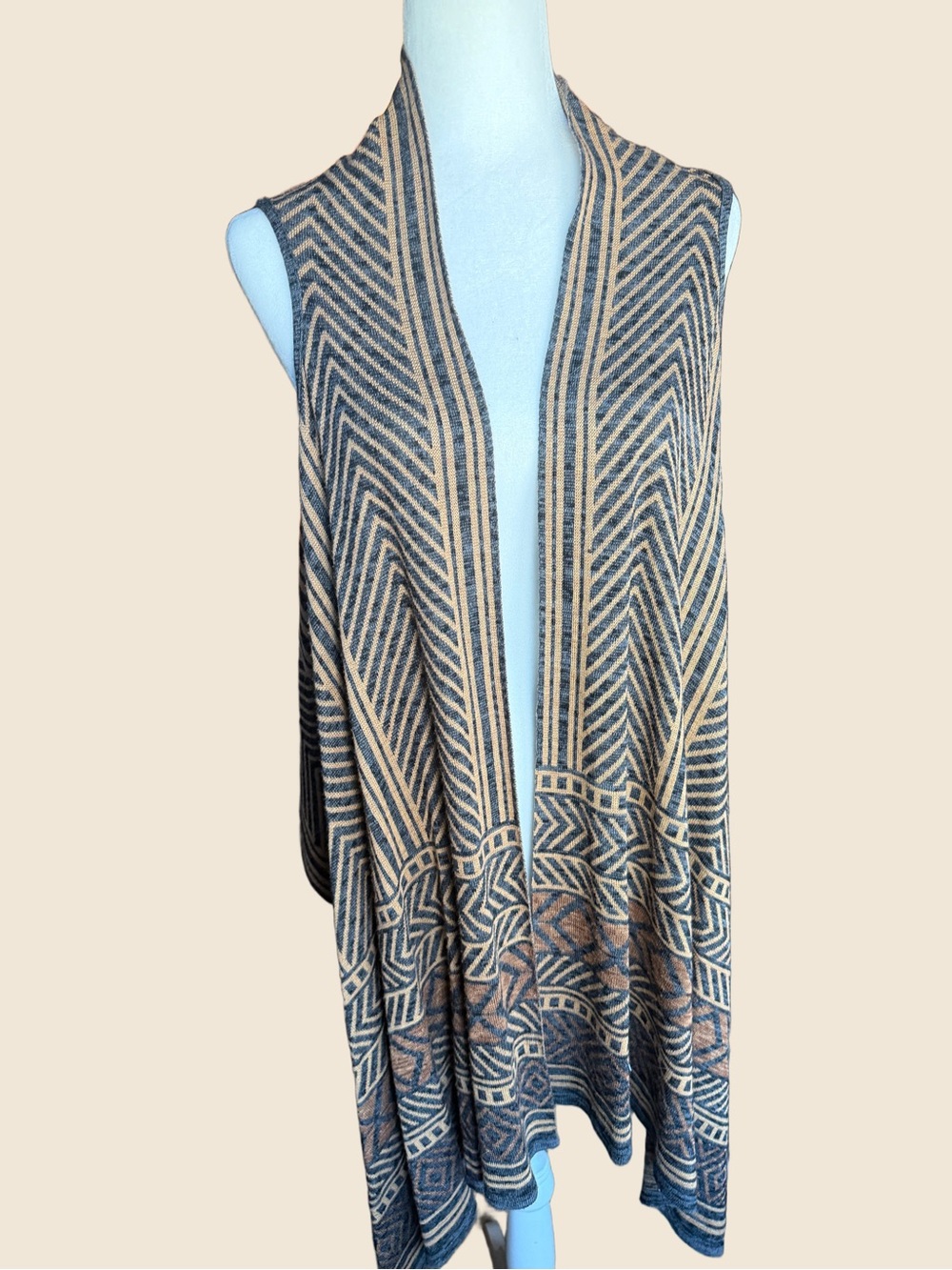 Urban Outfitters Staring at Stars Tribal Chevron Duster Vest - Flawless